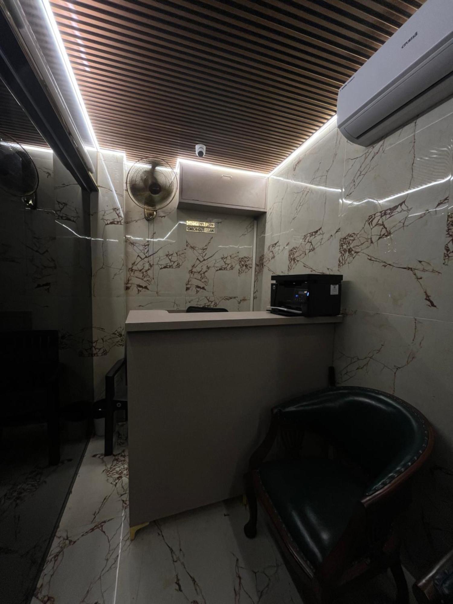 Hotel Newyork By Stayzy Rooms Mumbai Dış mekan fotoğraf